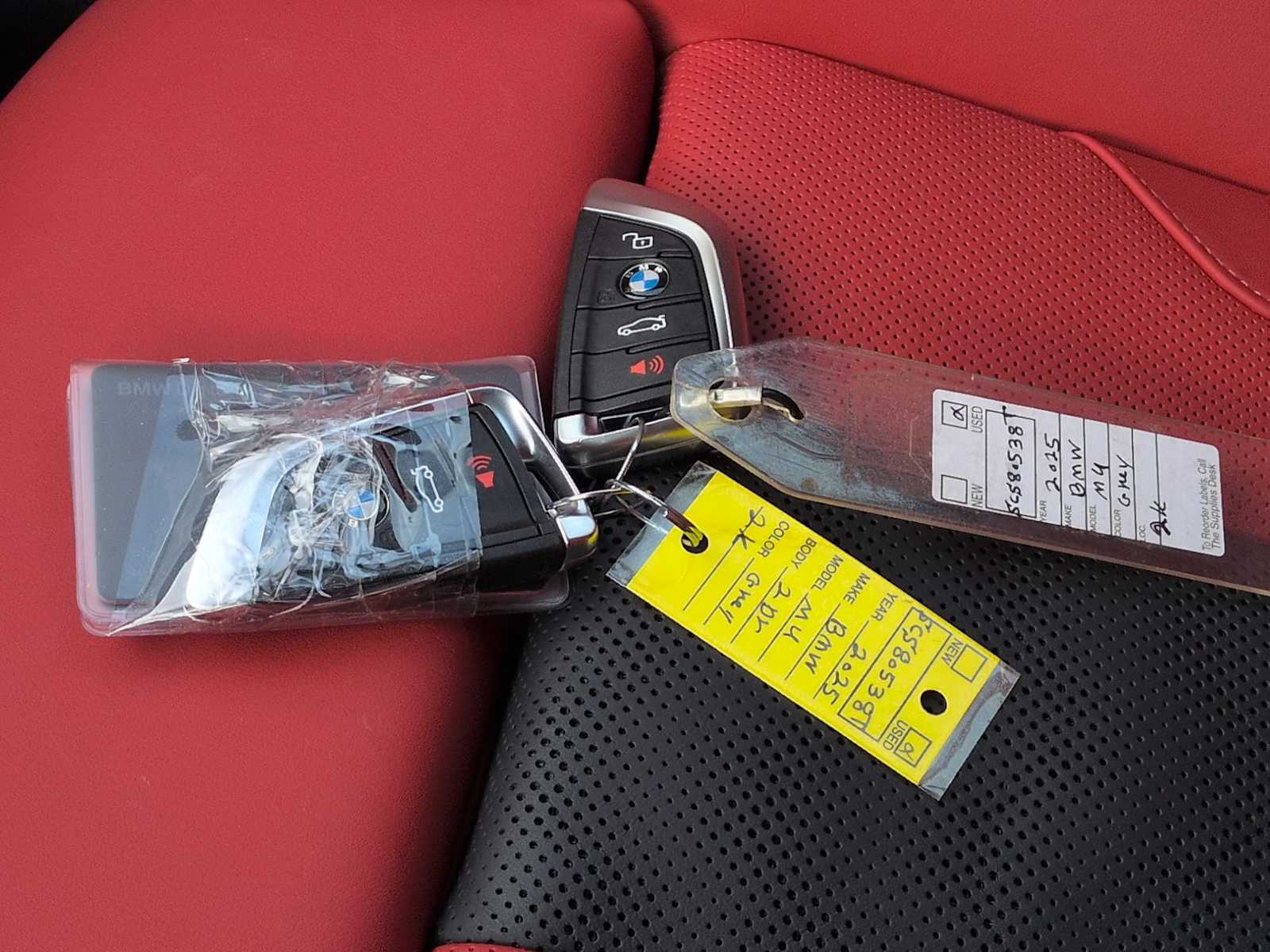 Thumbnail: 2025 BMW M4 - 35