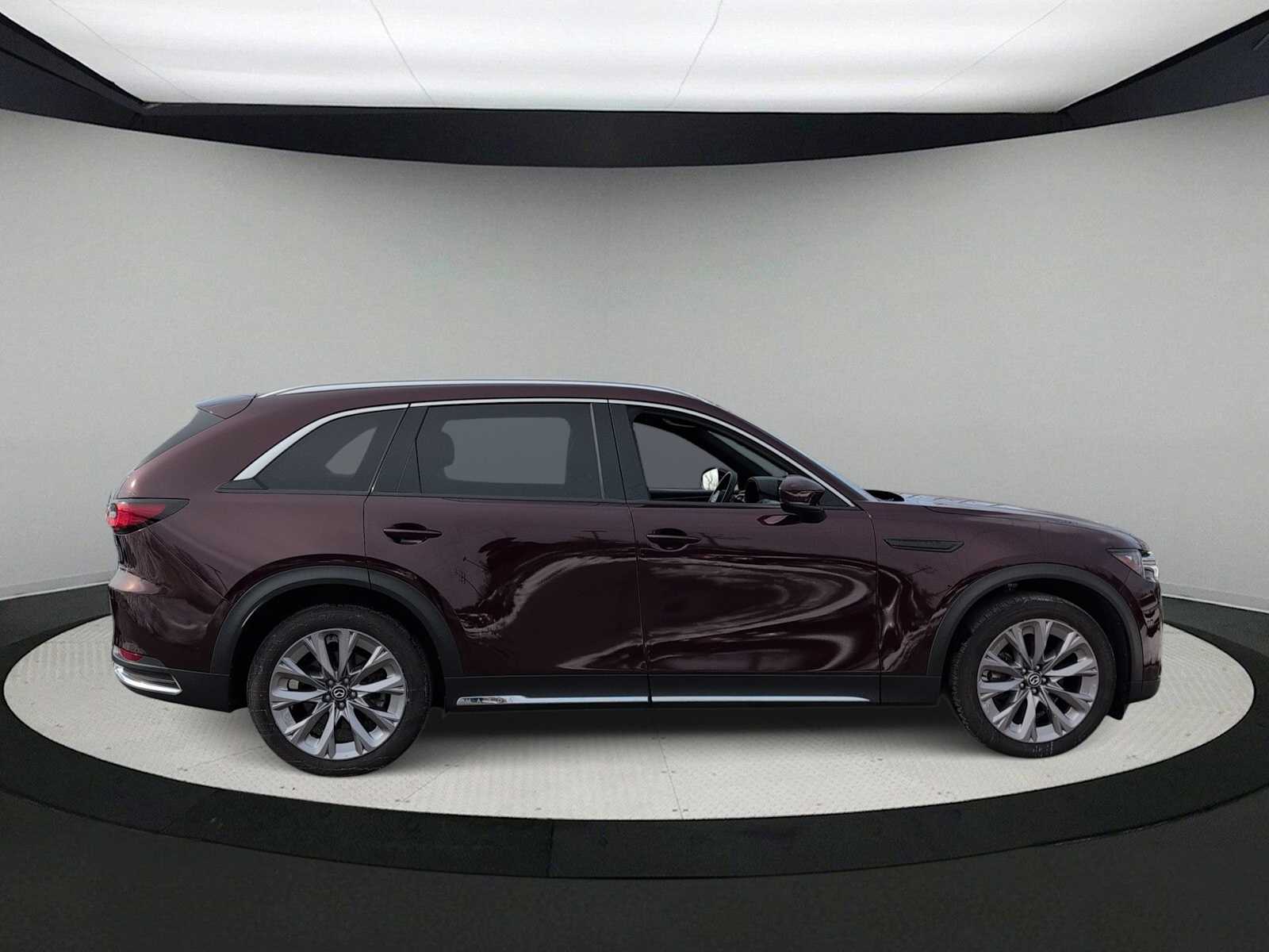 Thumbnail: 2024 Mazda CX-90 - 9