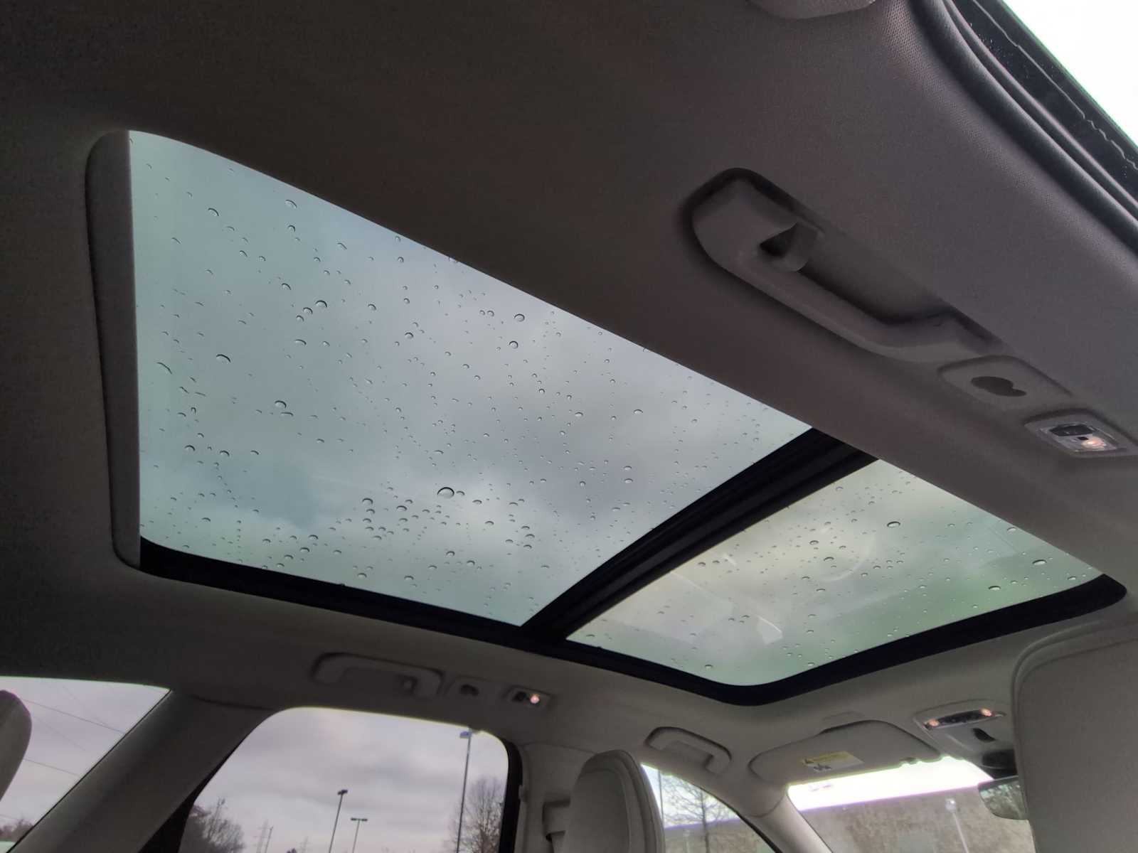 Thumbnail: 2020 Volvo XC60 - 22