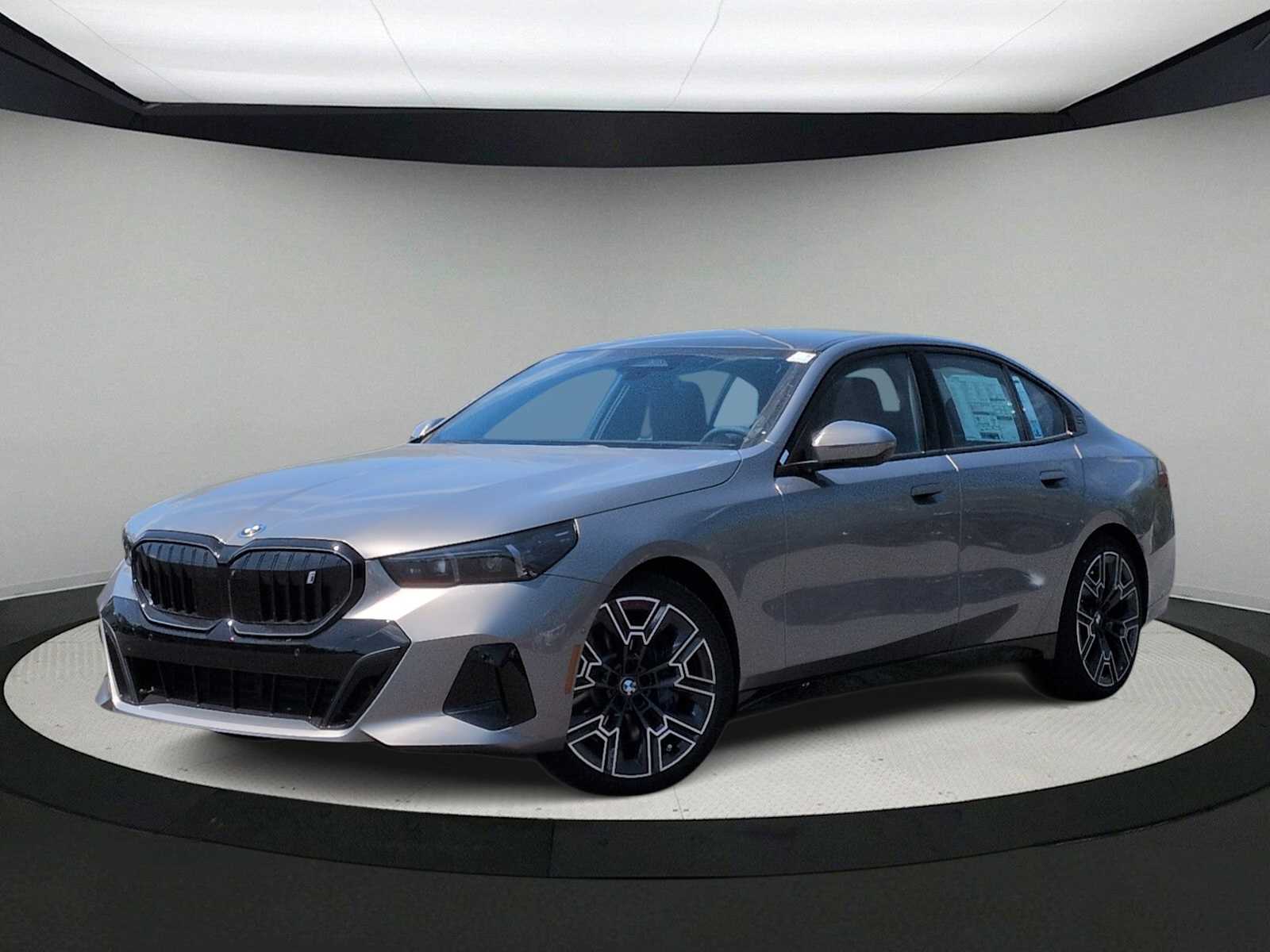 Thumbnail: 2026 BMW i5 - 1