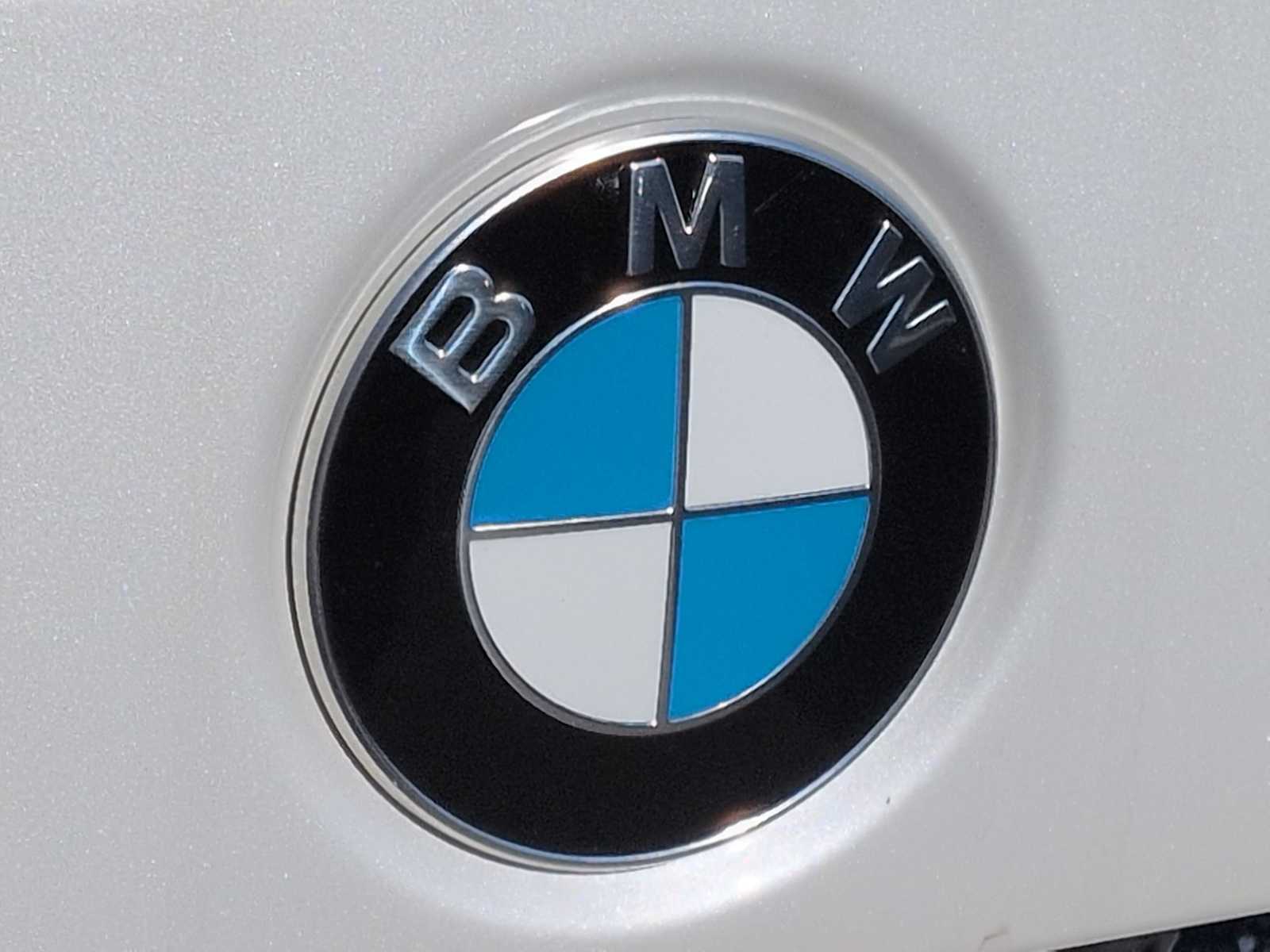 Thumbnail: 2026 BMW X1 - 12