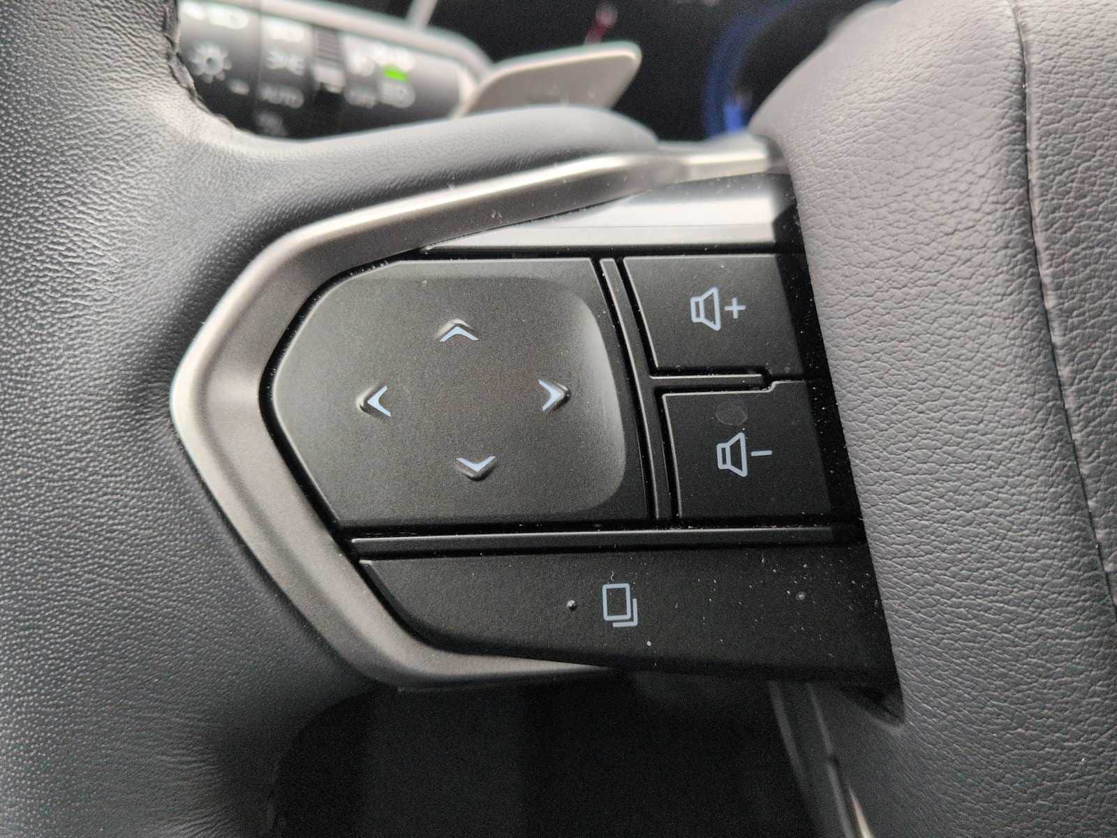 Thumbnail: 2023 Lexus RX - 26