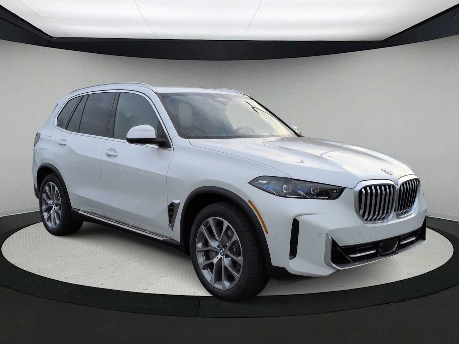 Thumbnail: 2026 BMW X5 - 2