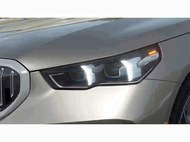 Thumbnail: 2026 BMW 5 Series - 6