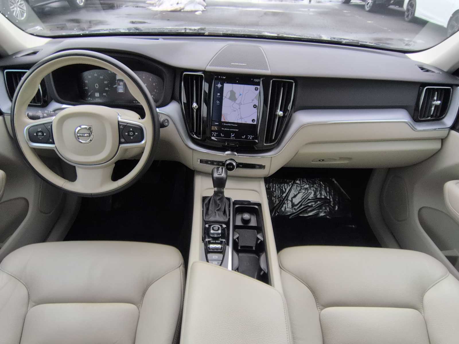 Thumbnail: 2020 Volvo XC60 - 15