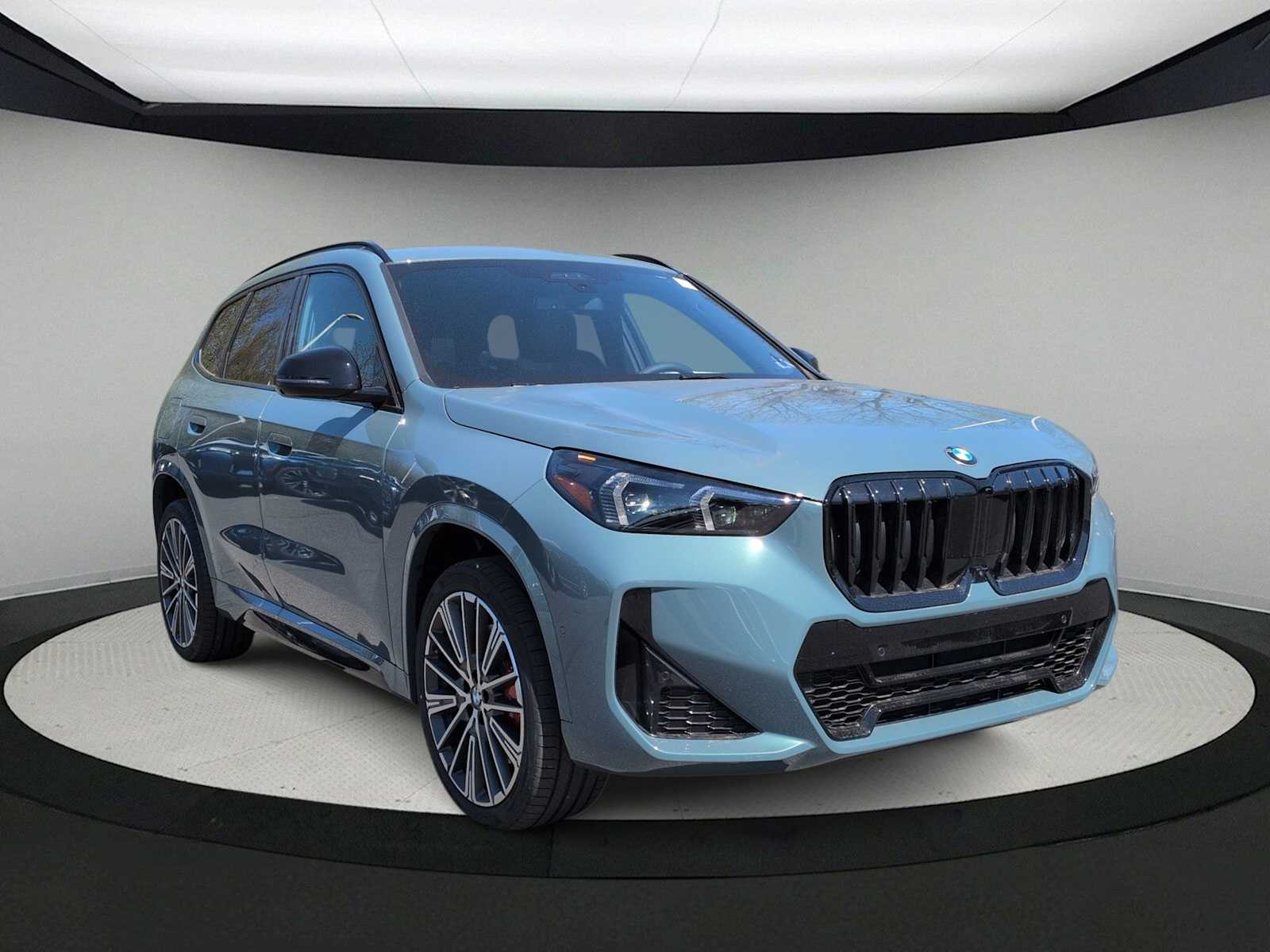 Thumbnail: 2026 BMW X1 - 2