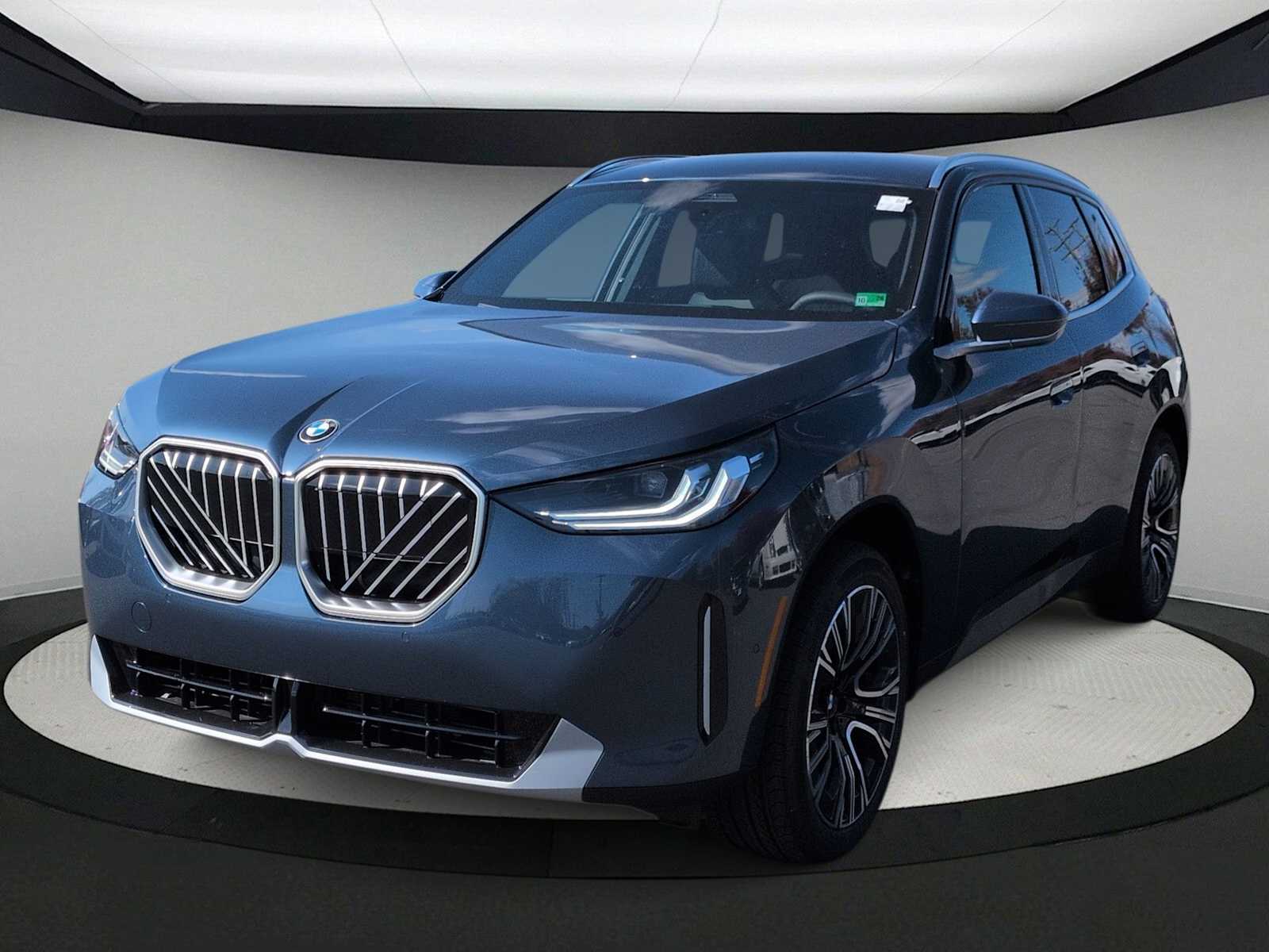 Thumbnail: 2026 BMW X3 - 4