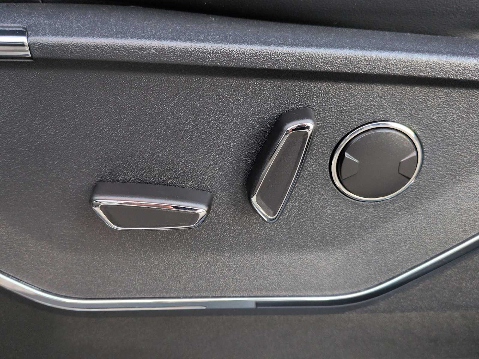 Thumbnail: 2023 Ford F-150 - 17