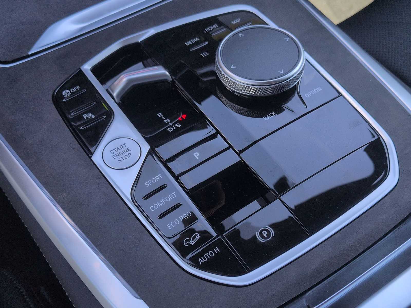 Thumbnail: 2026 BMW X5 - 35