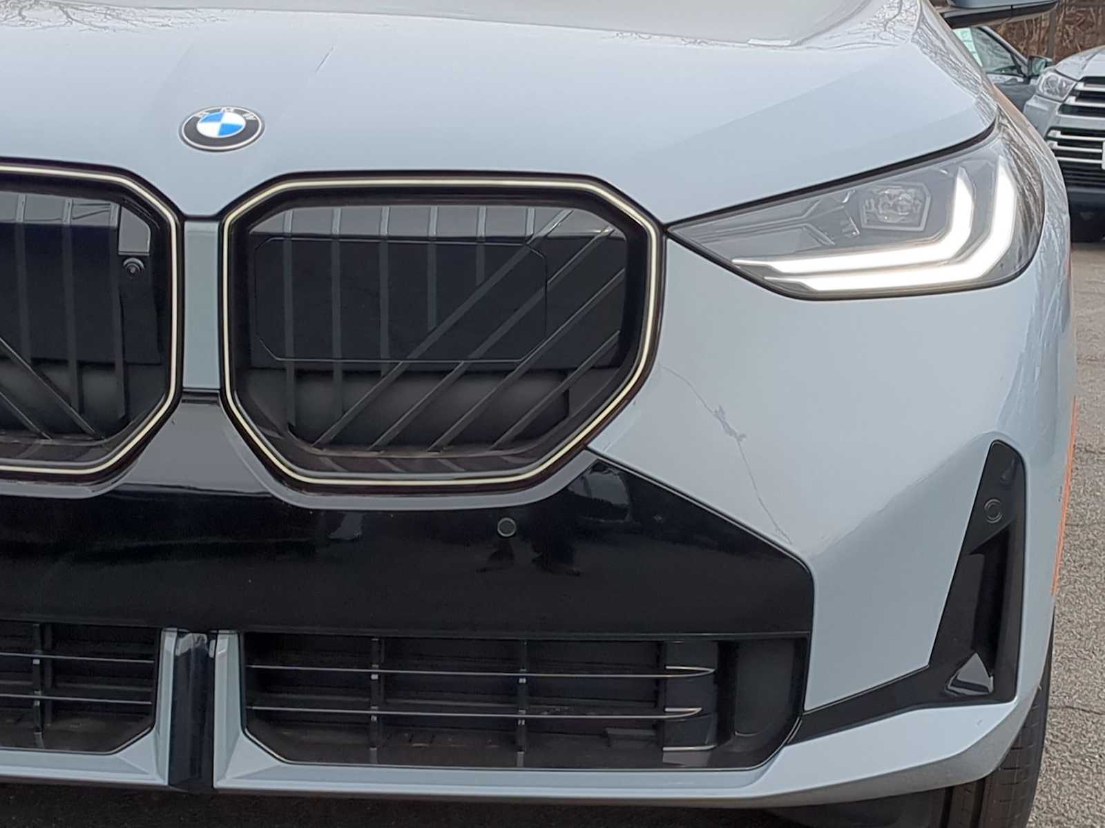 Thumbnail: 2026 BMW X3 - 11