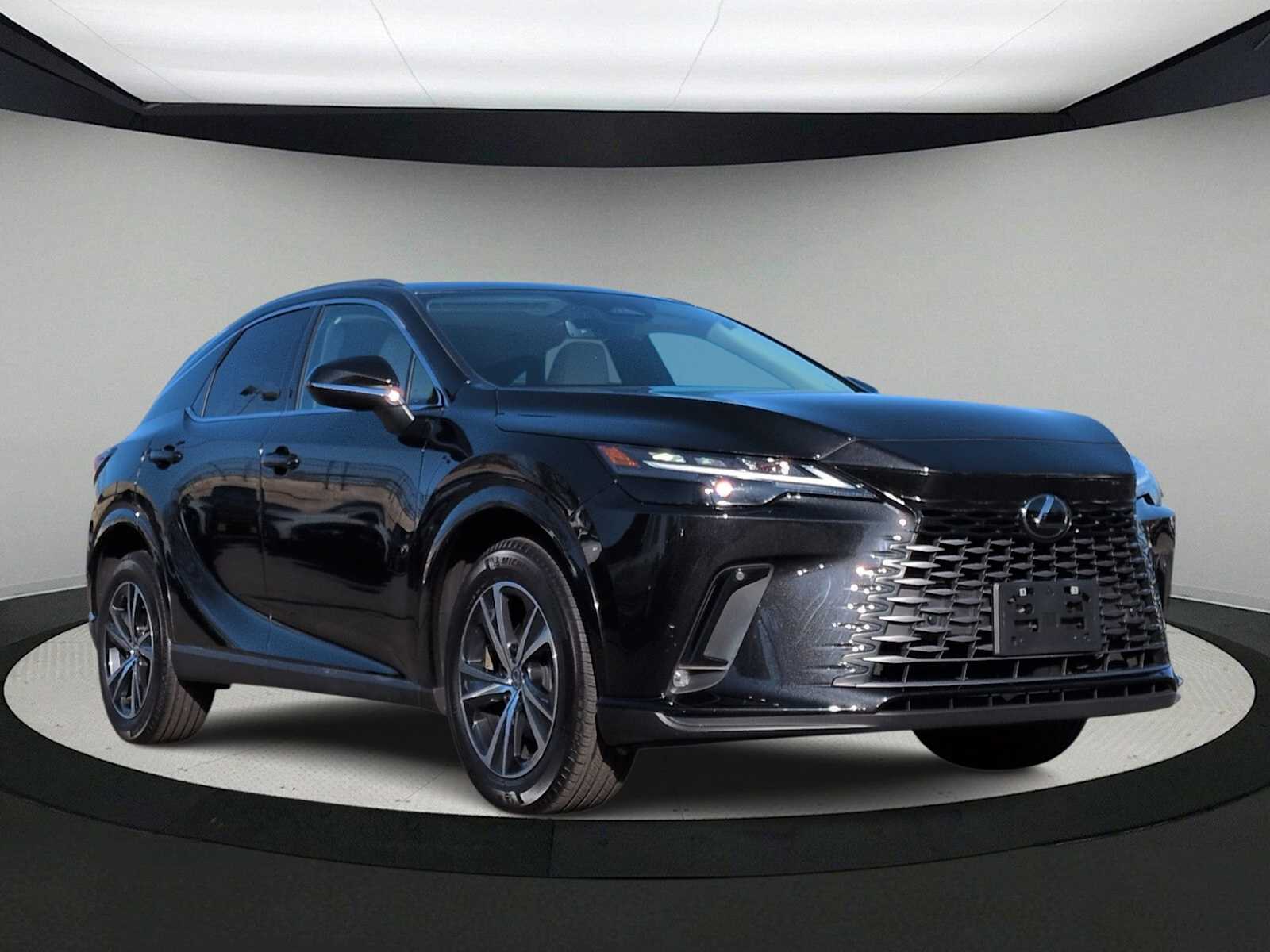Thumbnail: 2023 Lexus RX - 2