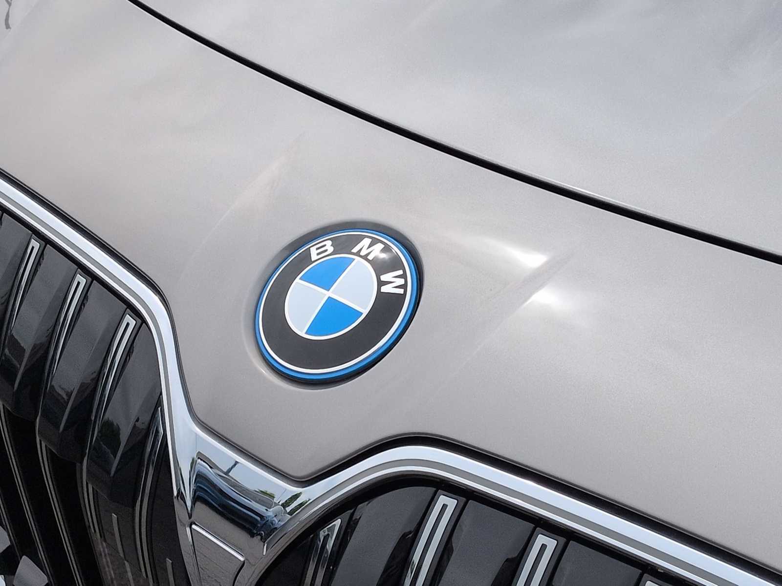 Thumbnail: 2025 BMW i7 - 12