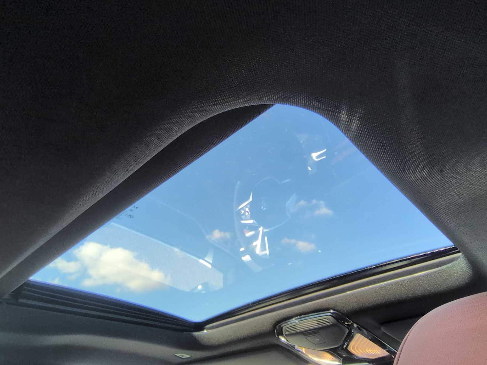 Thumbnail: 2026 BMW i4 - 23