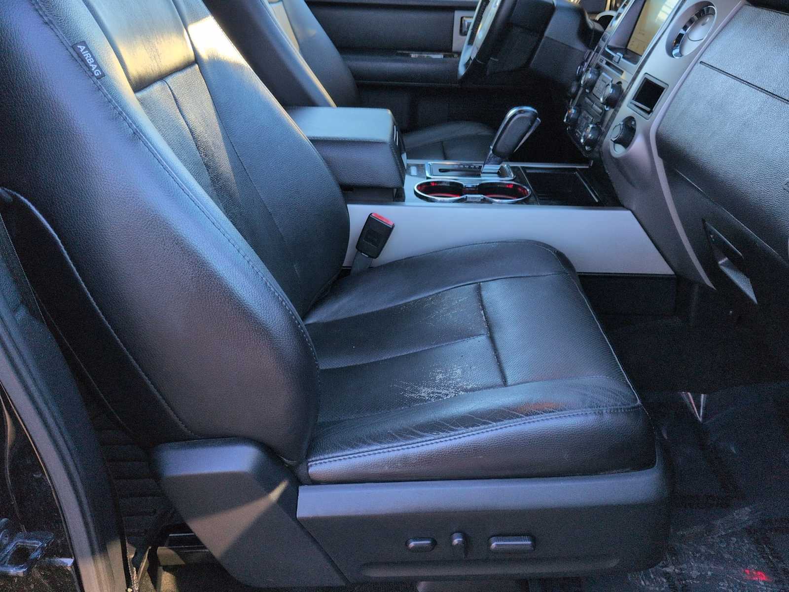 Thumbnail: 2016 Ford Expedition EL - 24