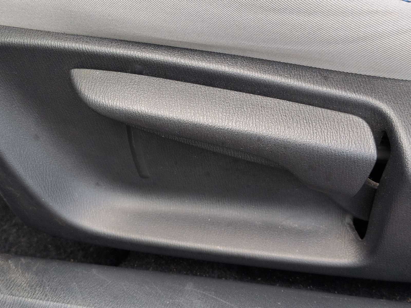 Thumbnail: 2019 Toyota Yaris - 18