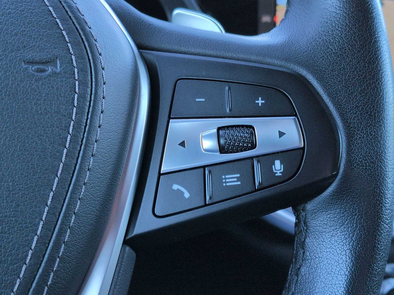 Thumbnail: 2023 BMW X5 - 27