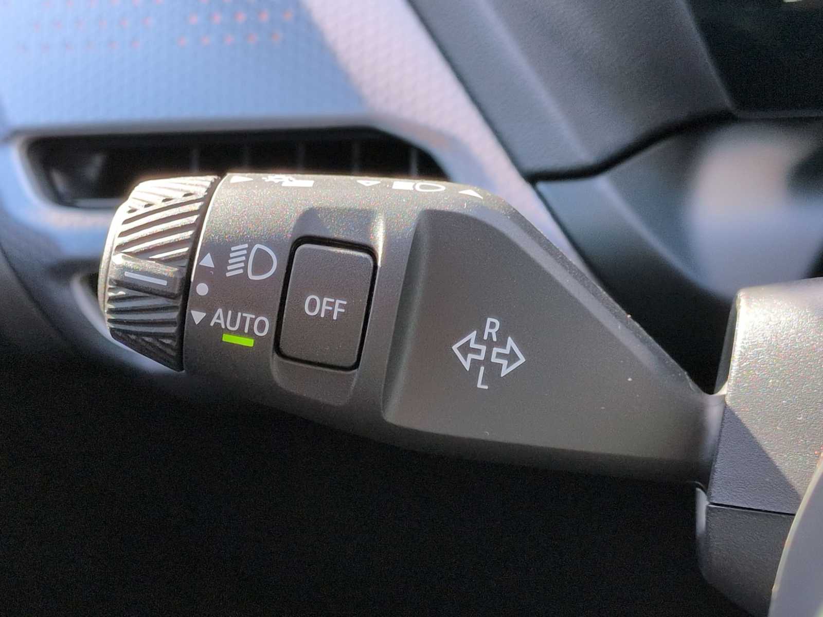 Thumbnail: 2026 BMW 2 Series - 27