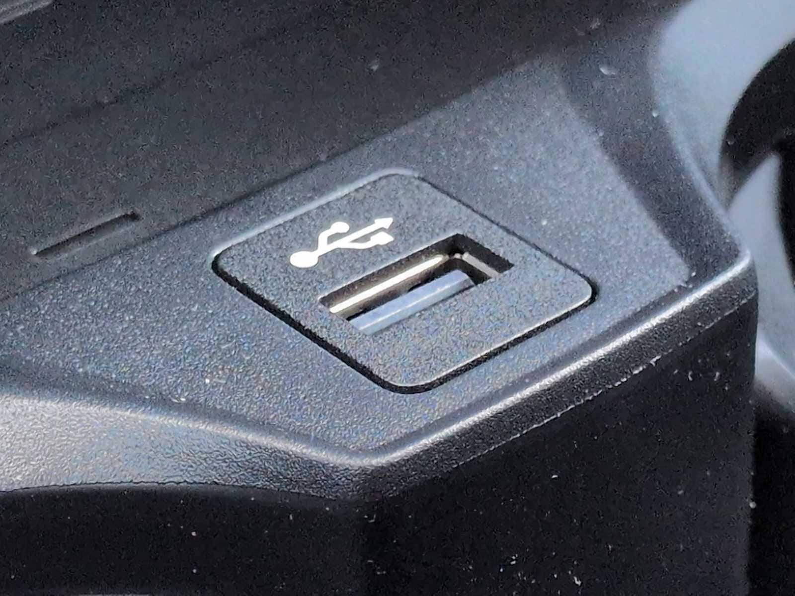 Thumbnail: 2026 BMW i4 - 34