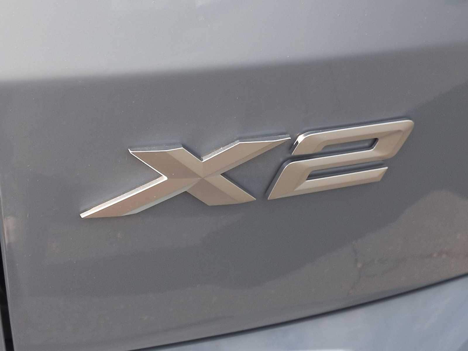 Thumbnail: 2026 BMW X2 - 13