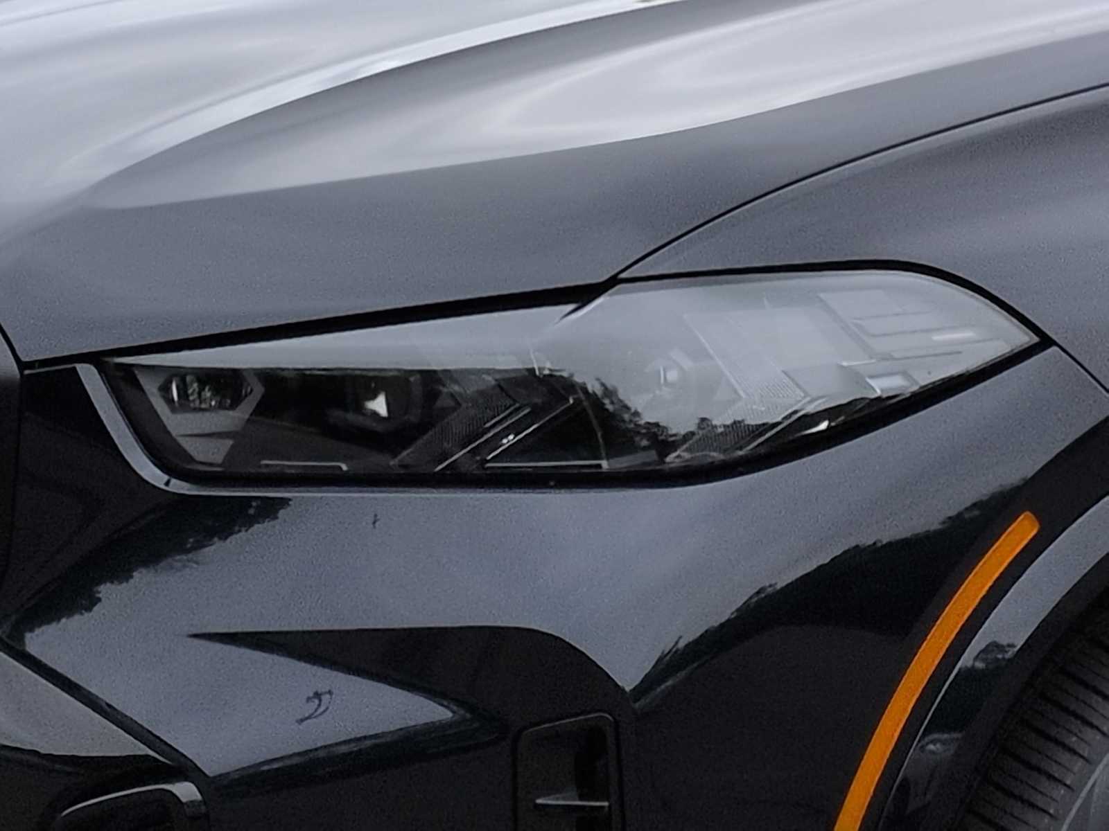Thumbnail: 2026 BMW X5 - 11