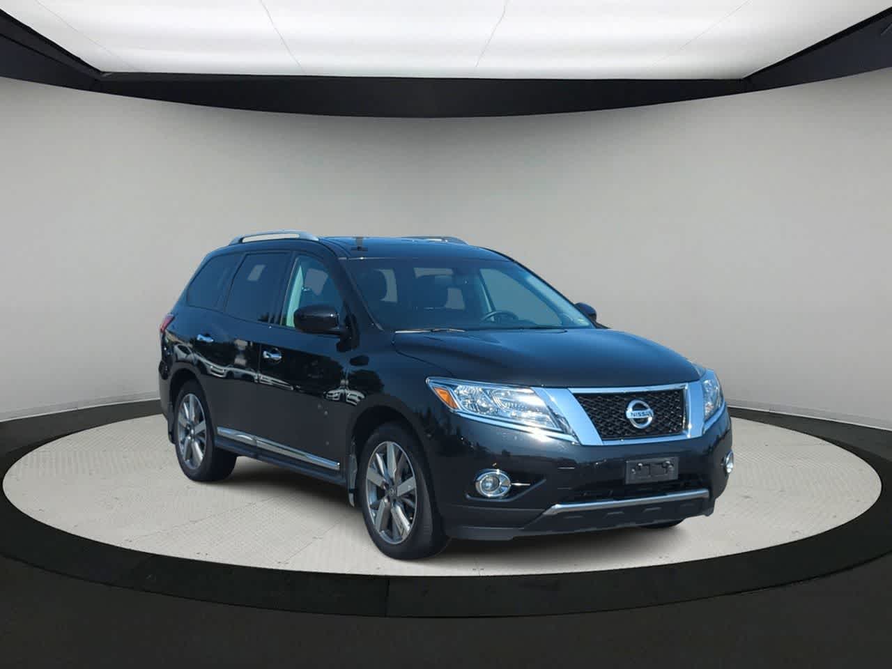 Thumbnail: 2016 Nissan Pathfinder - 2