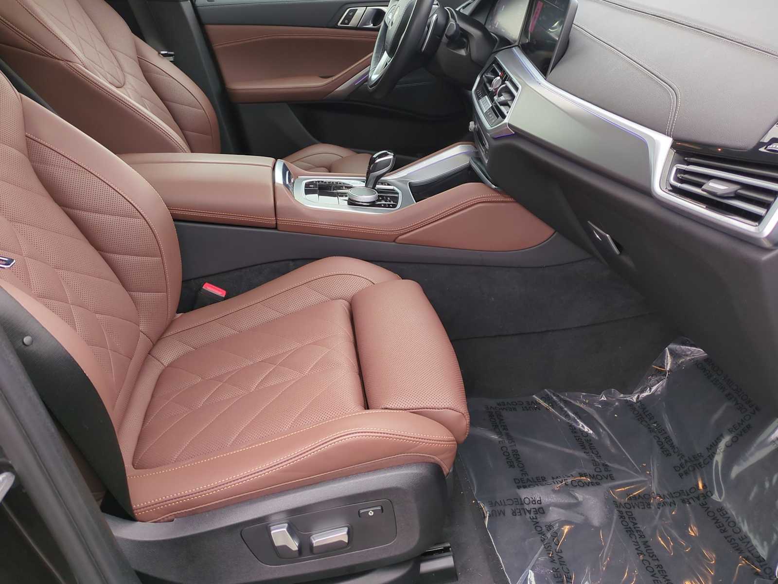 Thumbnail: 2023 BMW X6 - 24