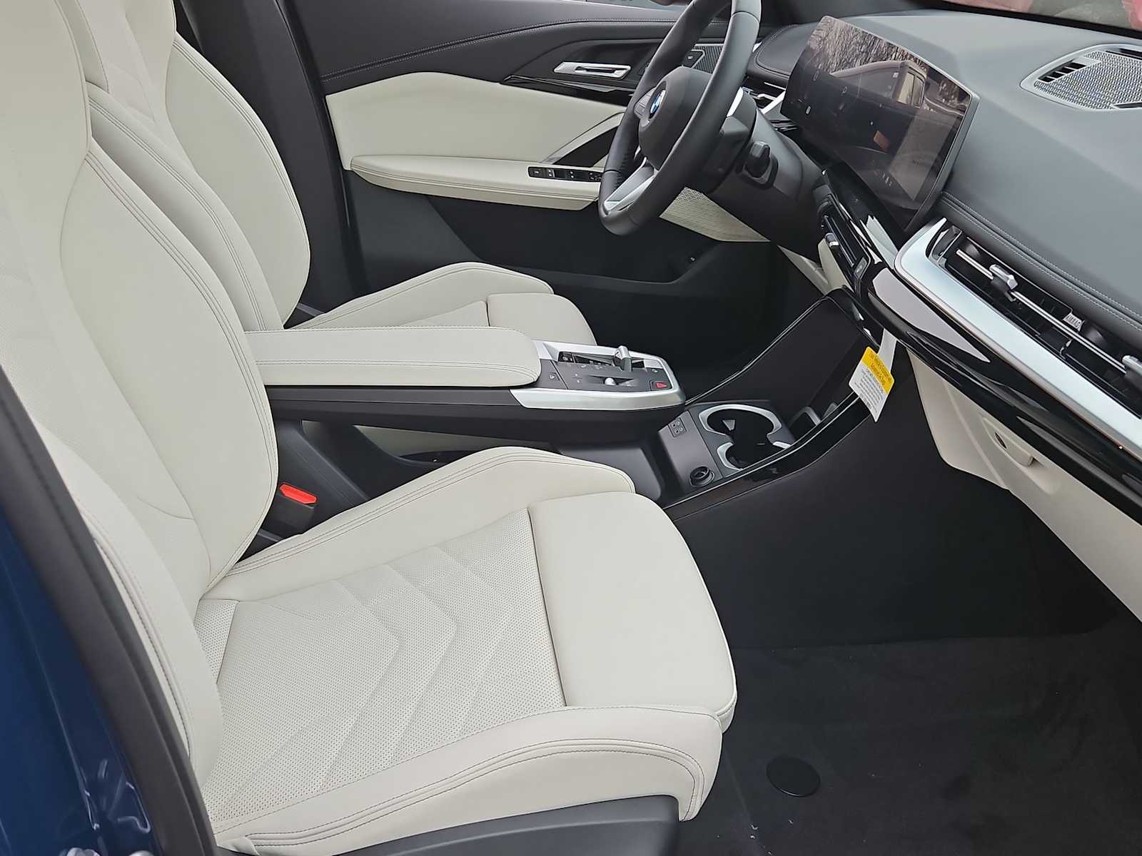 Thumbnail: 2026 BMW X1 - 21