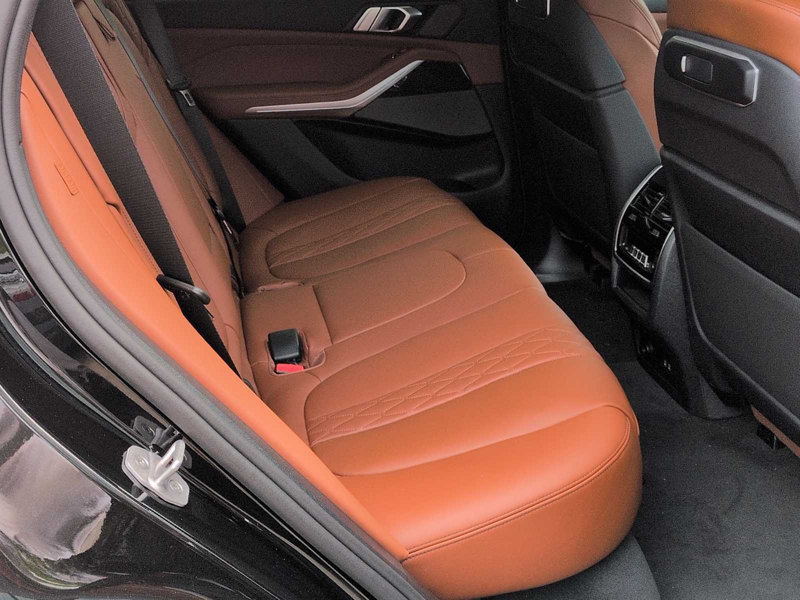 Thumbnail: 2026 BMW X5 - 22