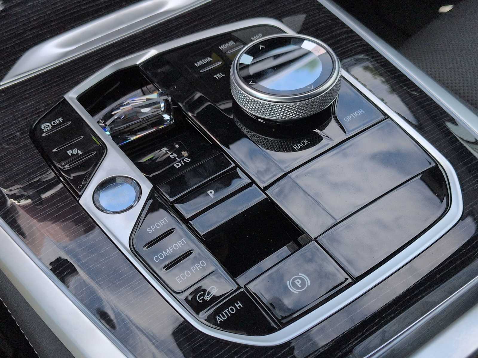 Thumbnail: 2026 BMW X5 - 35