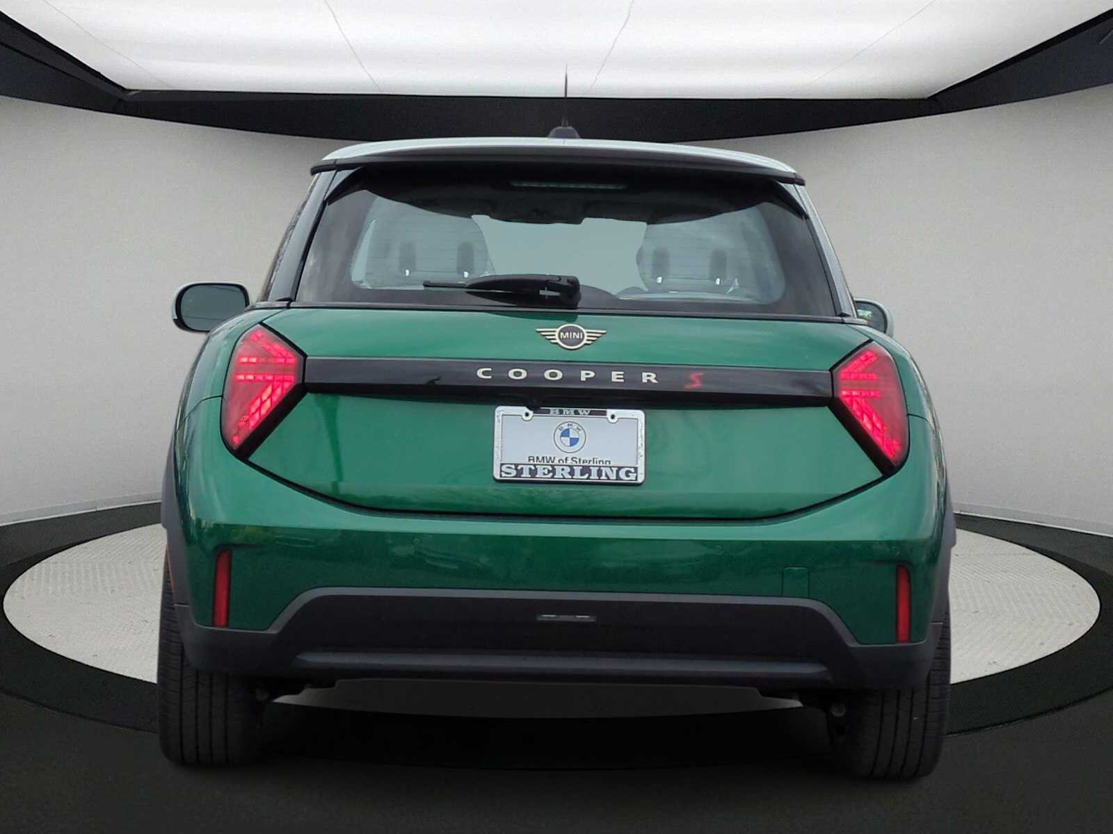 Thumbnail: 2025 MINI Cooper Hardtop - 7