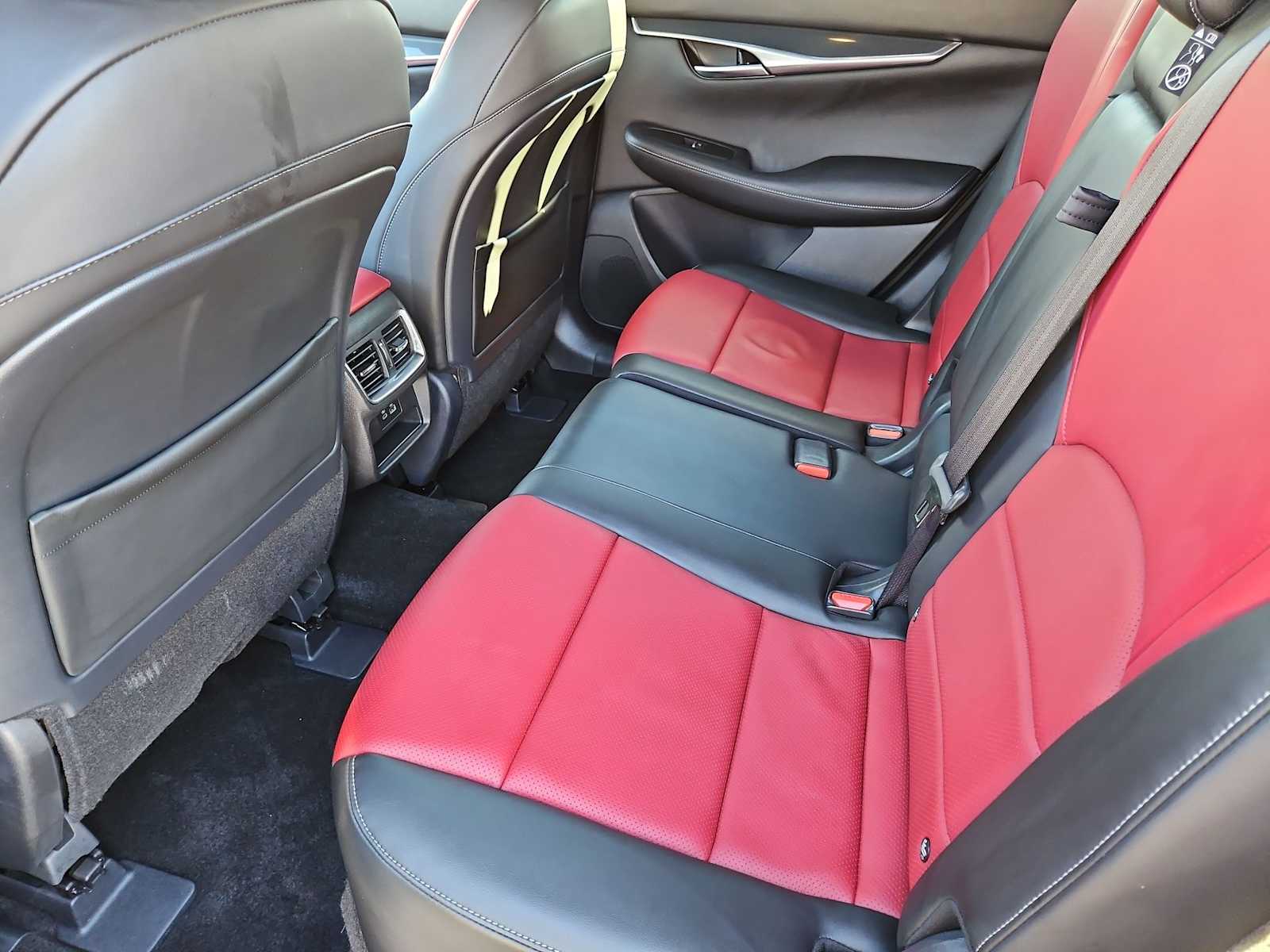 Thumbnail: 2023 INFINITI QX50 - 20