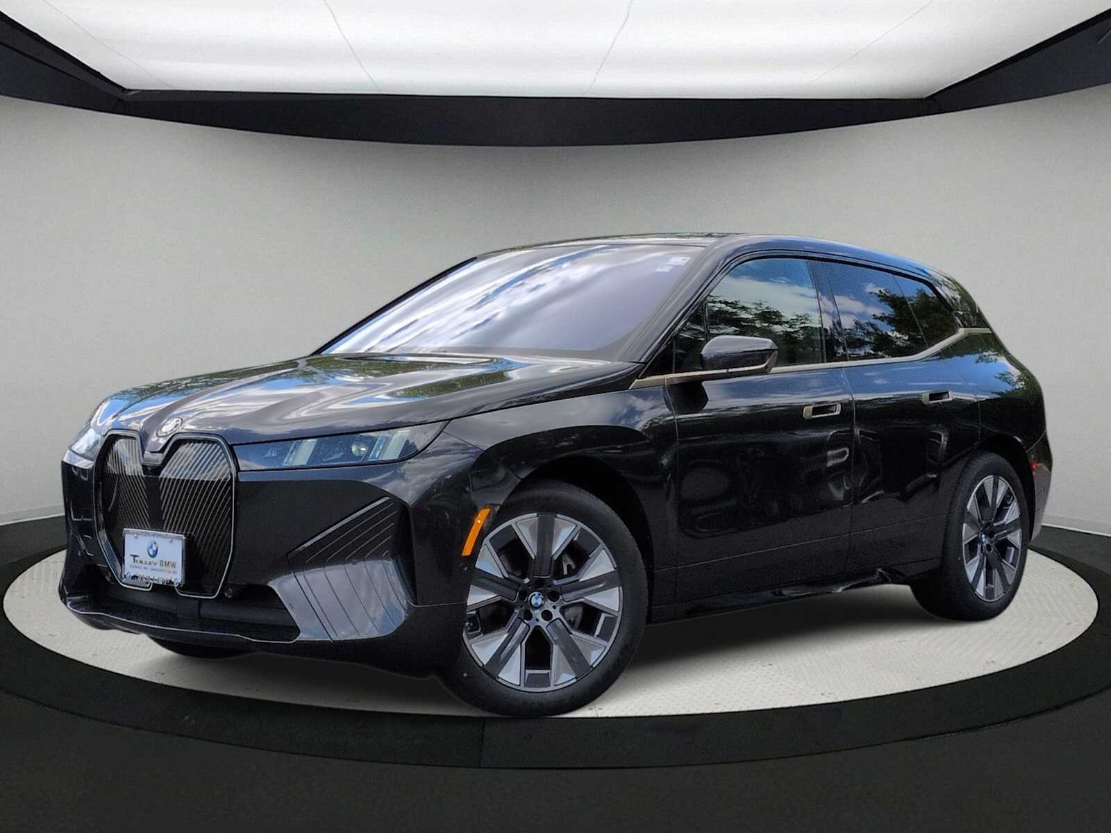 Thumbnail: 2026 BMW iX - 1