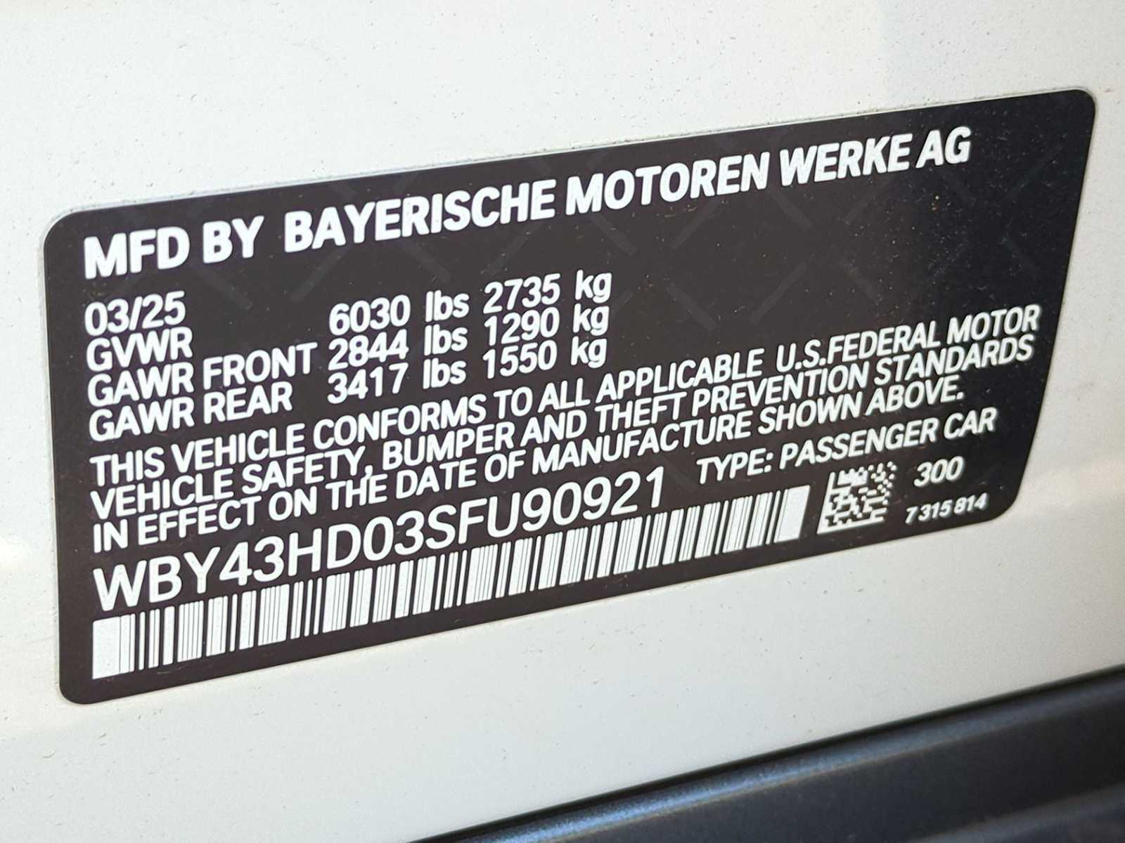 Thumbnail: 2025 BMW i4 - 39