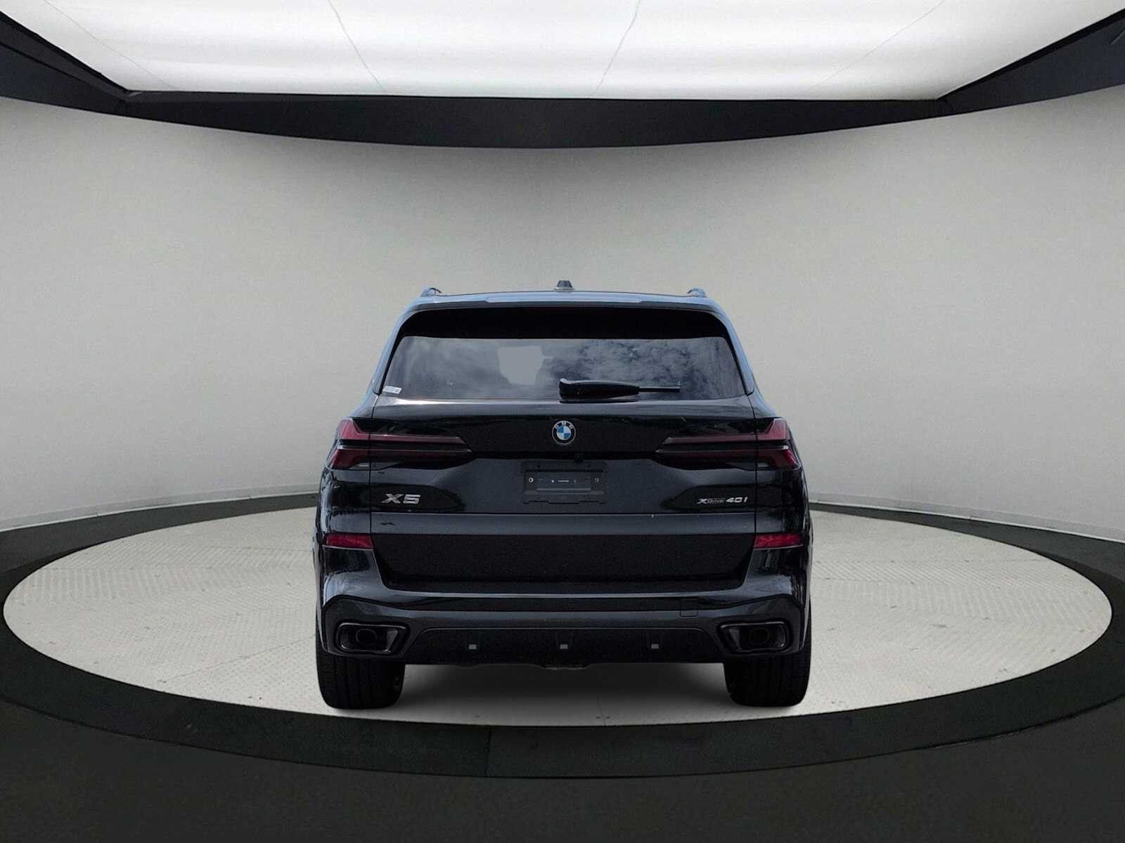 Thumbnail: 2026 BMW X5 - 7