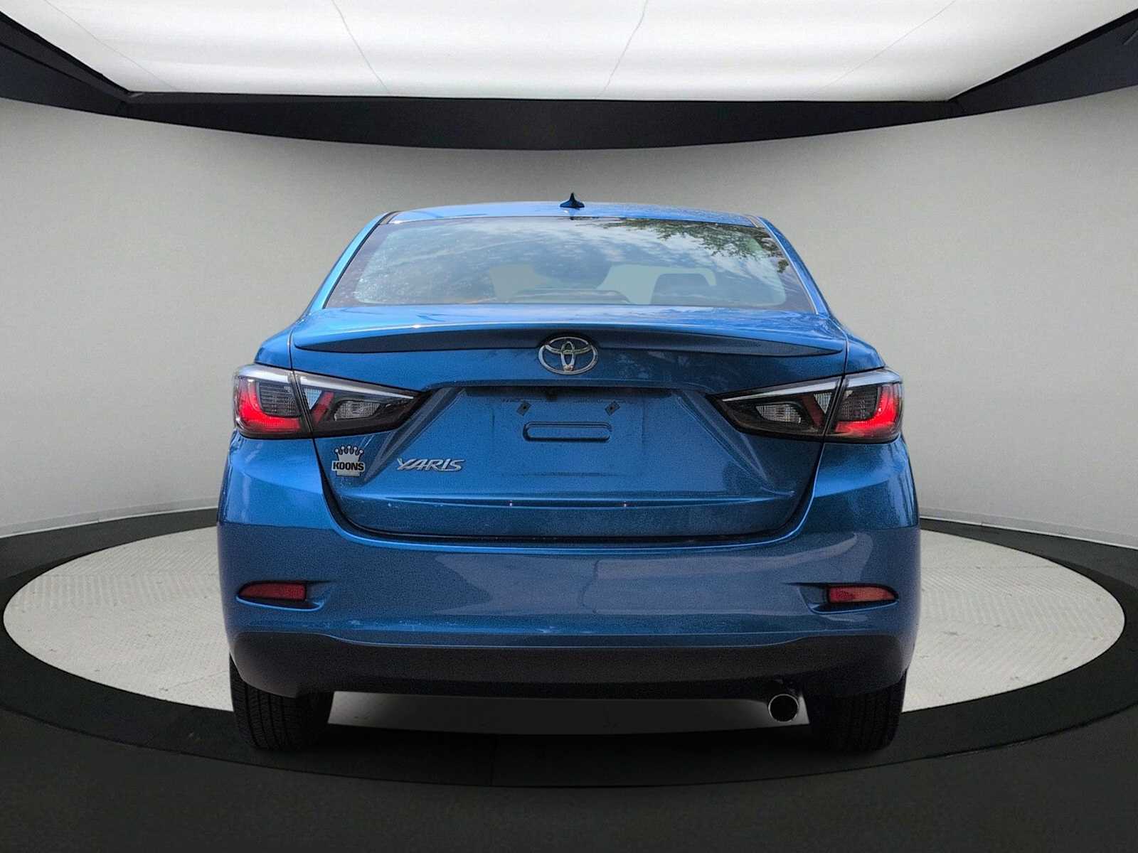 Thumbnail: 2019 Toyota Yaris - 7