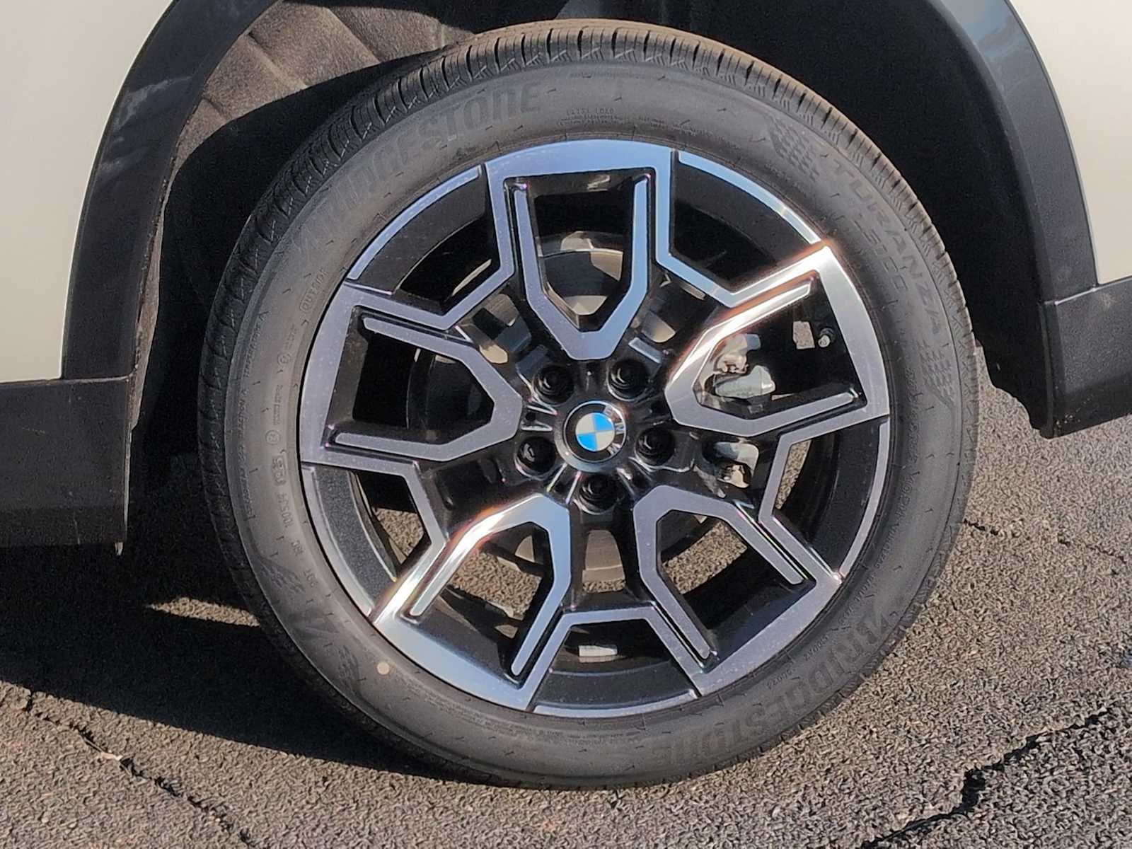 Thumbnail: 2026 BMW X1 - 14