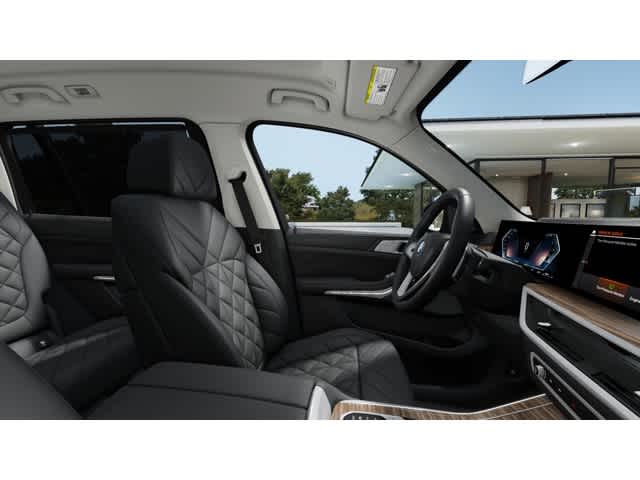 Thumbnail: 2026 BMW X7 - 9