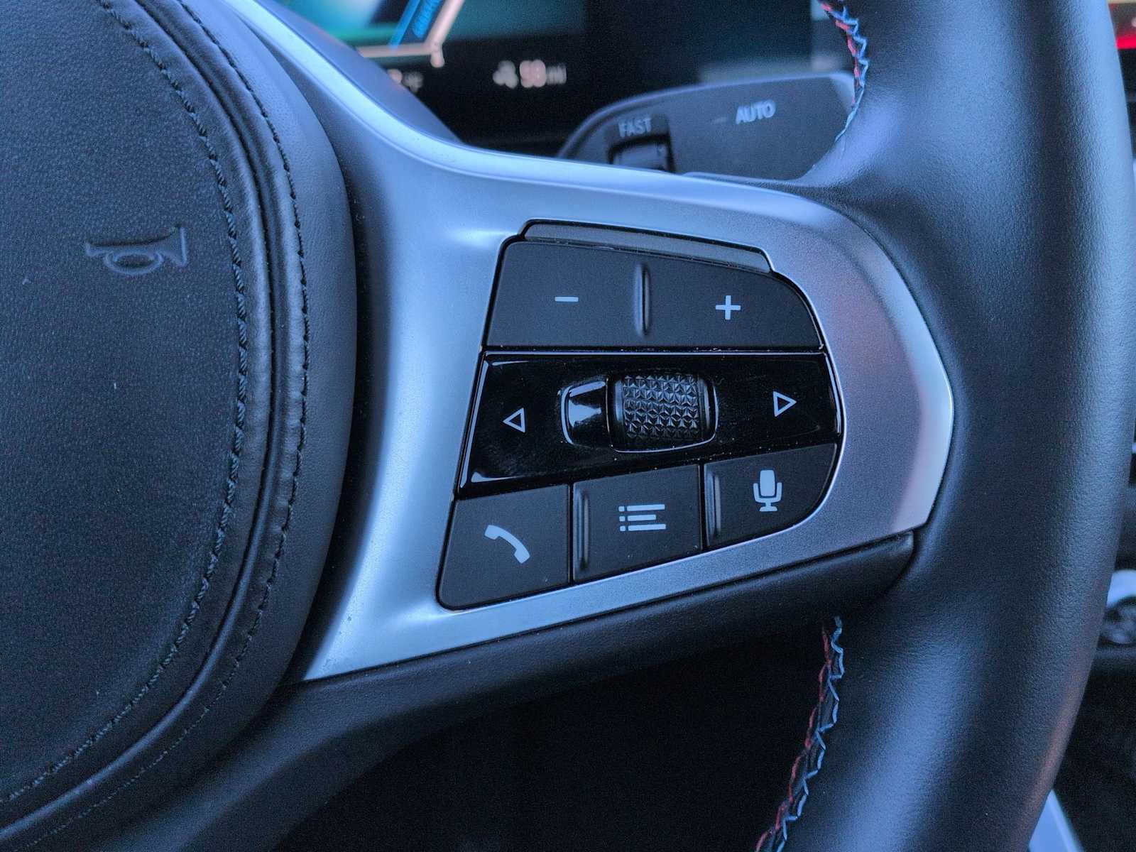 Thumbnail: 2023 BMW i4 - 27