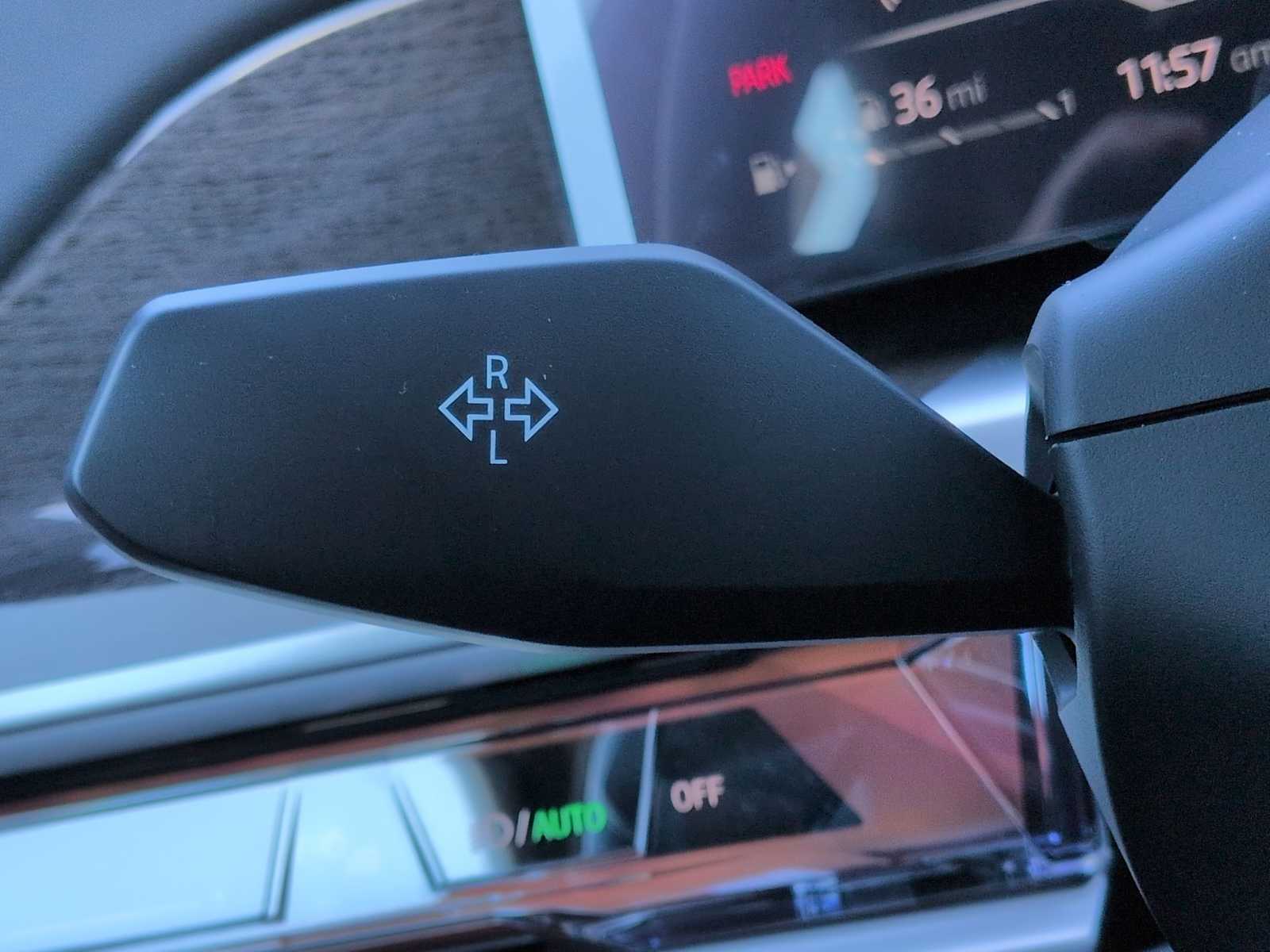 Thumbnail: 2026 BMW 7 Series - 29