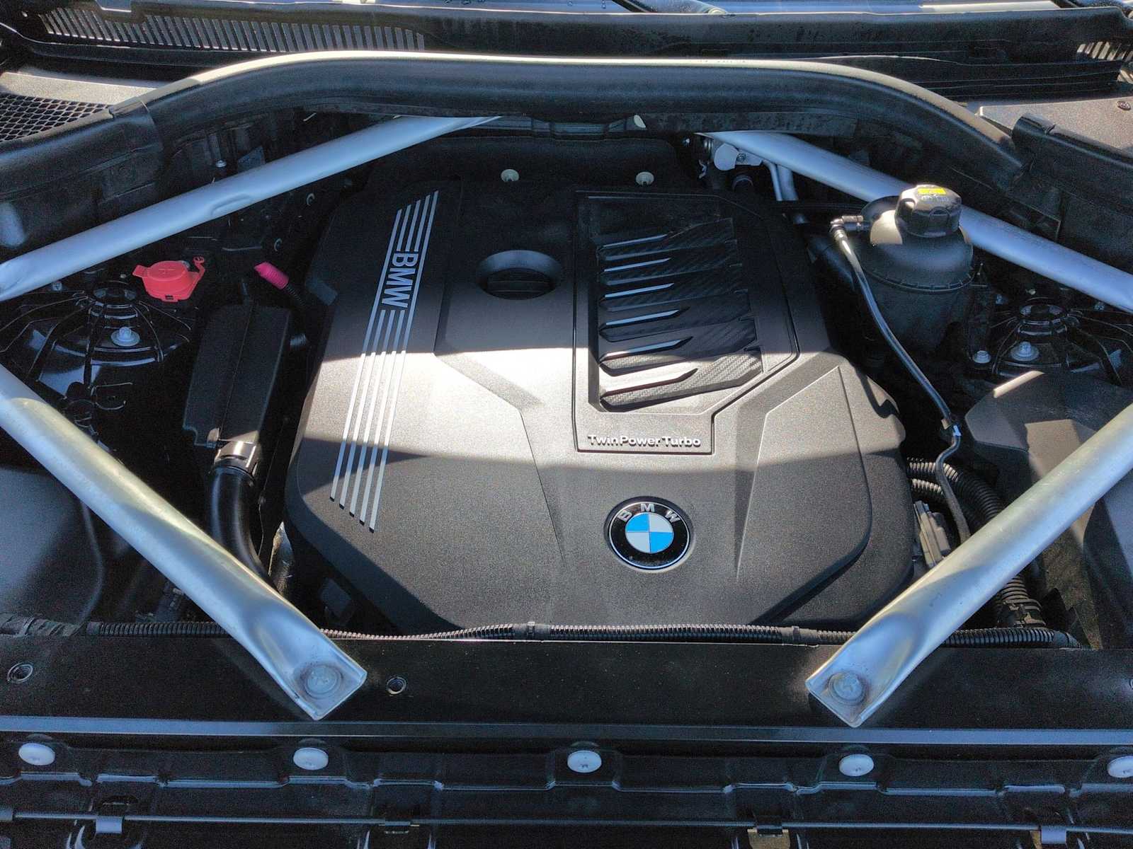 Thumbnail: 2019 BMW X5 - 15