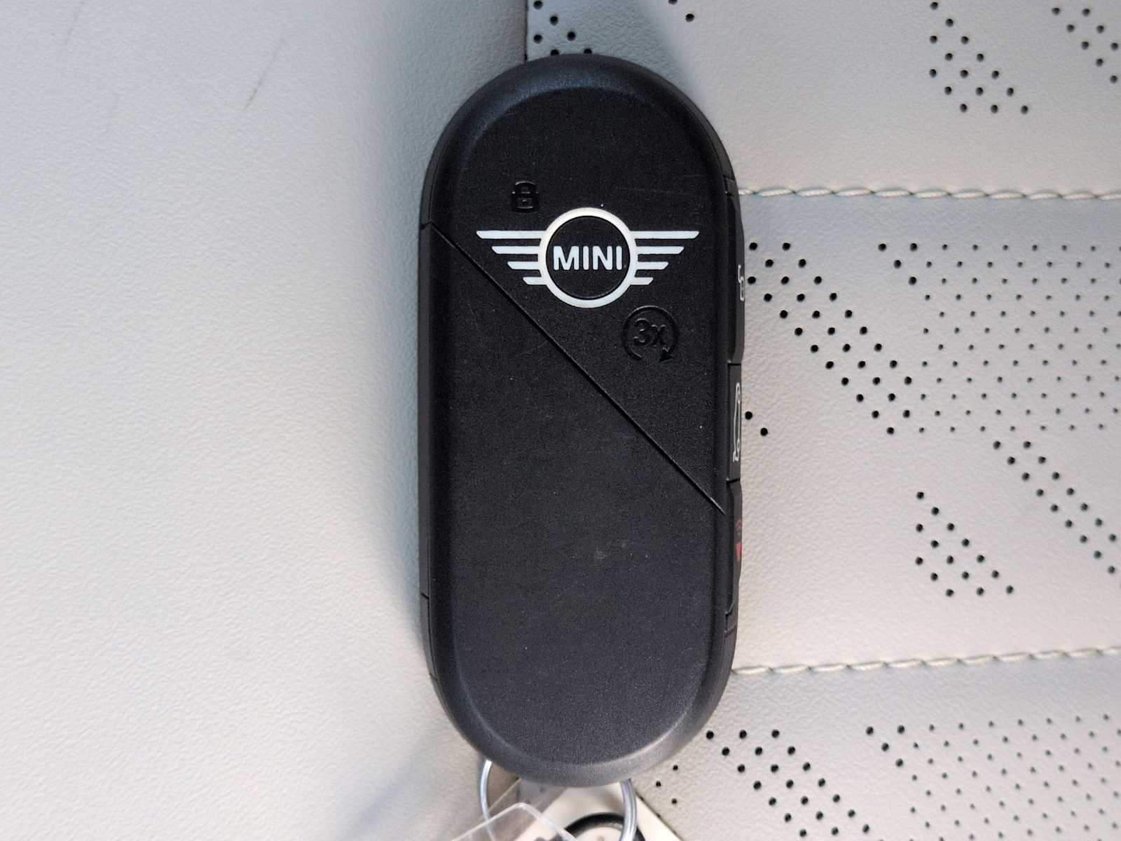 Thumbnail: 2025 MINI Cooper Hardtop - 35