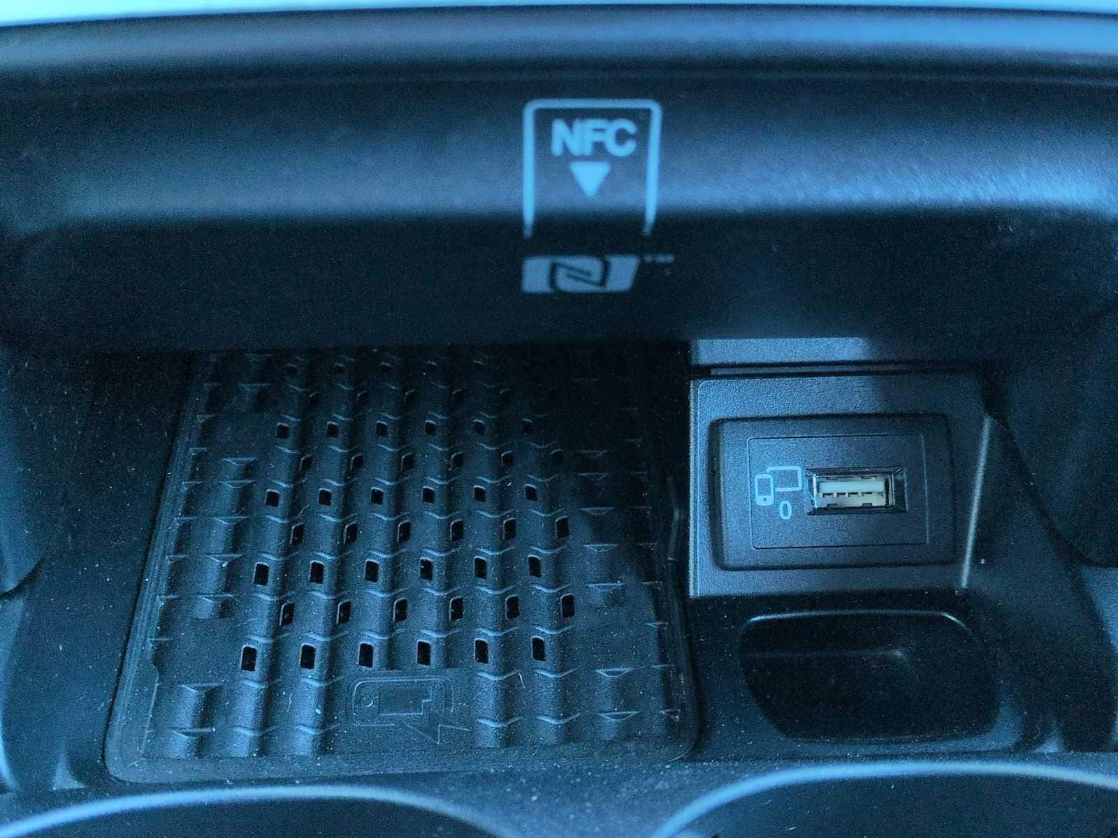 Thumbnail: 2017 Mercedes-Benz E-Class - 34