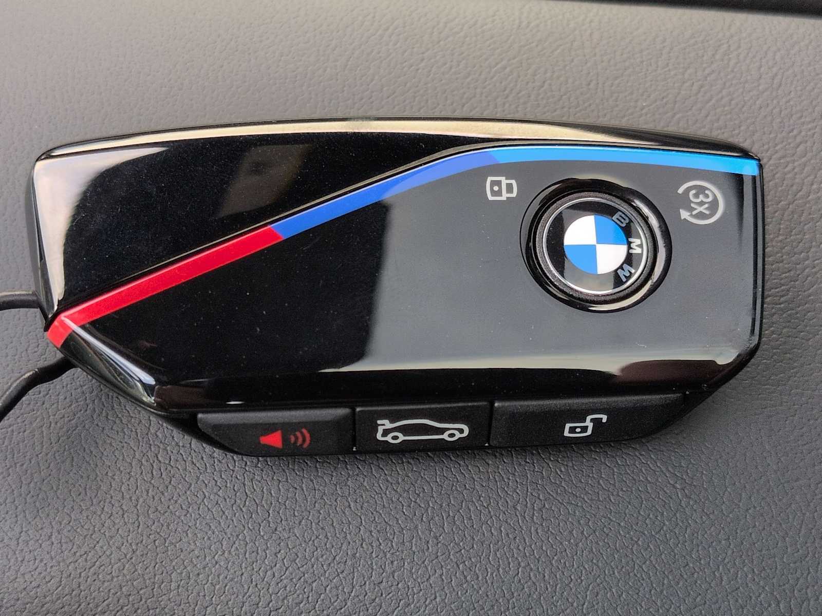 Thumbnail: 2026 BMW X5 - 38