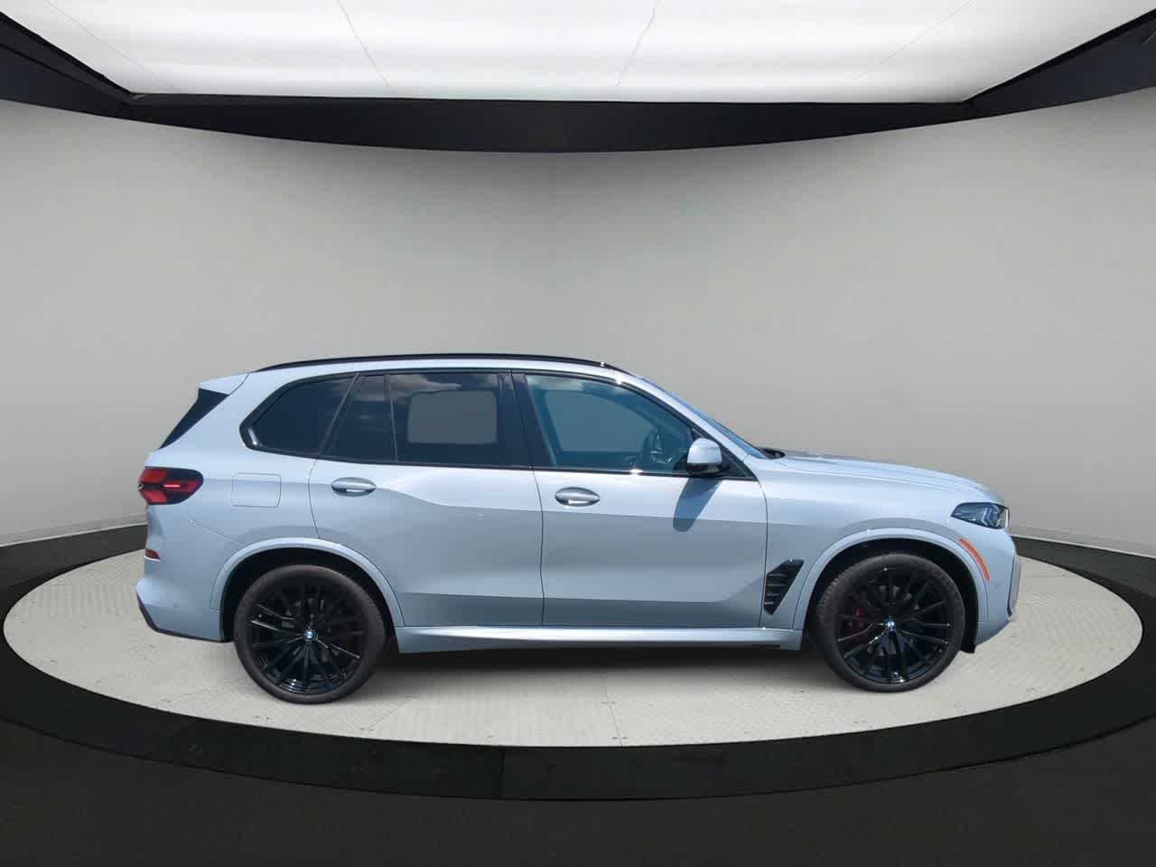 Thumbnail: 2024 BMW X5 - 9