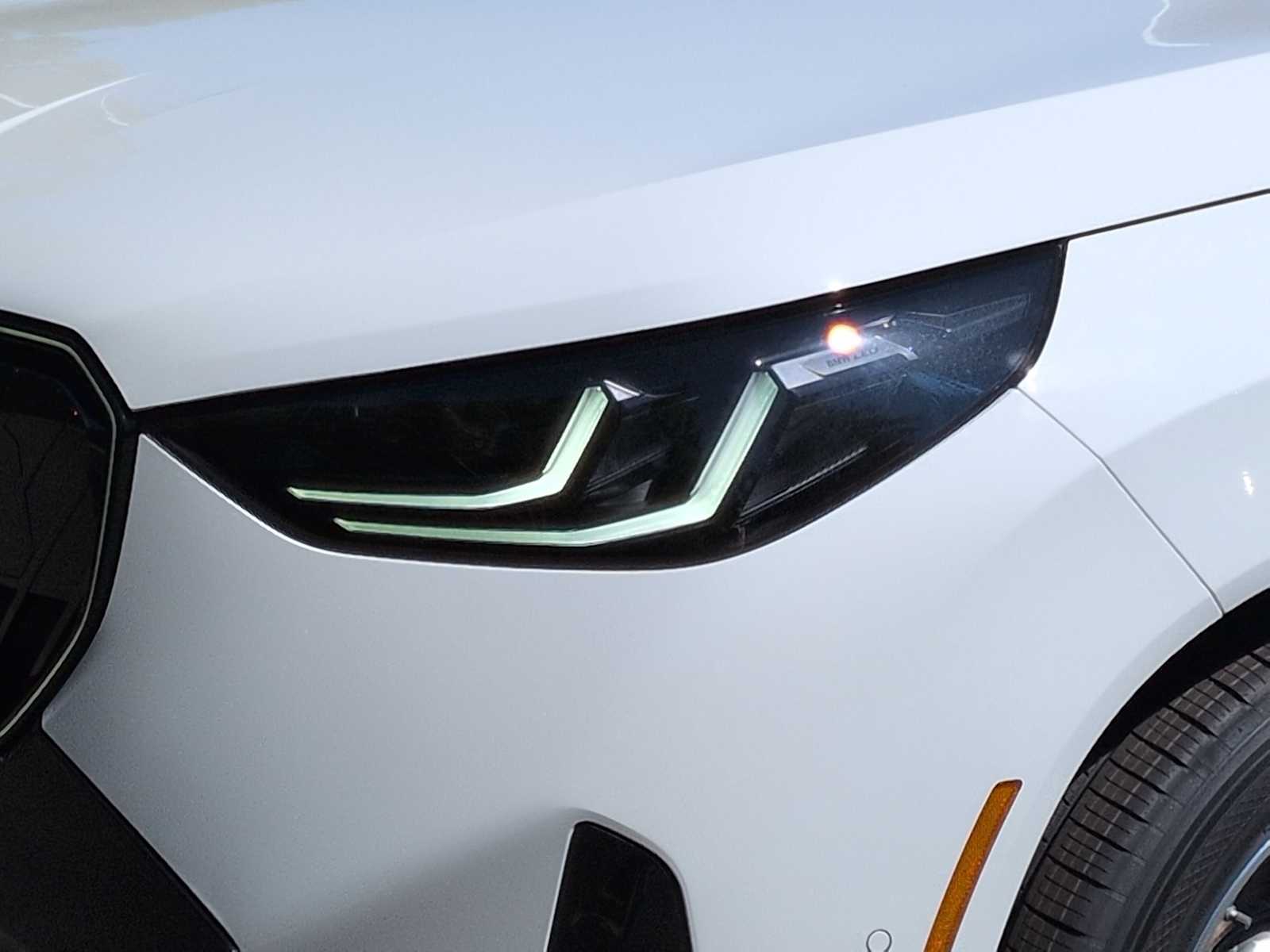 Thumbnail: 2026 BMW X3 - 11