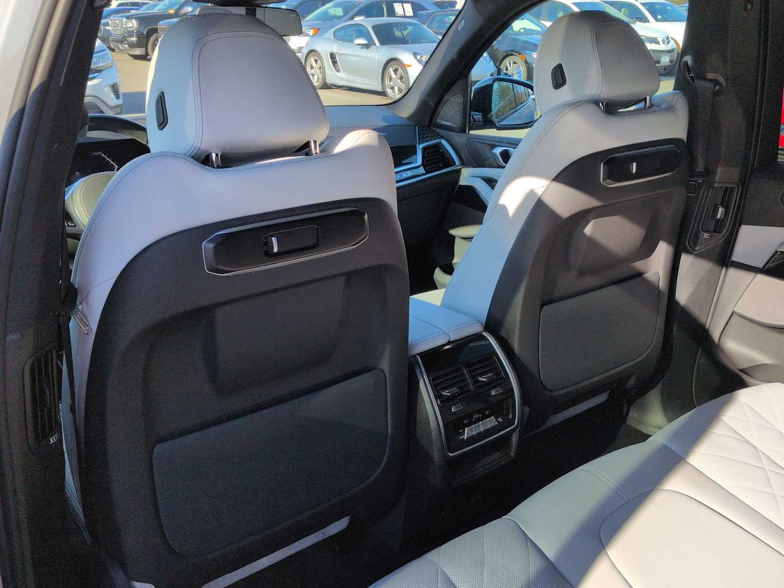 Thumbnail: 2025 BMW X5 - 16