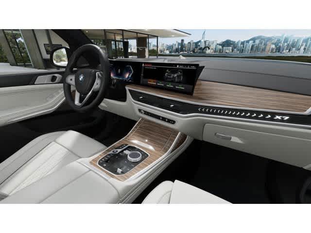 Thumbnail: 2026 BMW X7 - 14