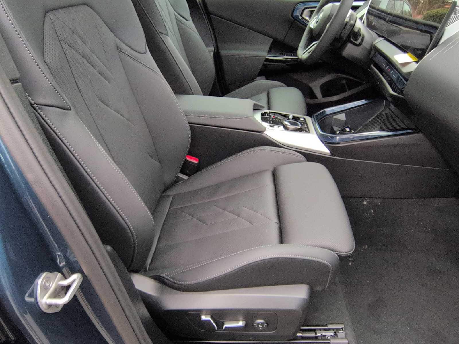 Thumbnail: 2026 BMW X3 - 24