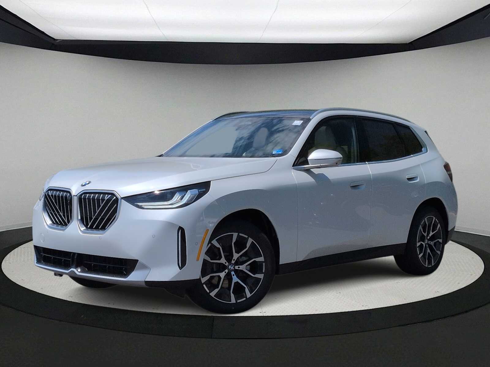 Thumbnail: 2026 BMW X3 - 1