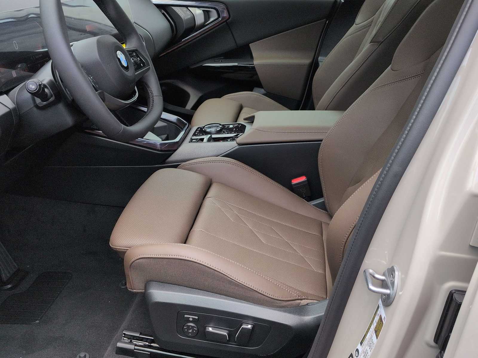 Thumbnail: 2026 BMW X3 - 17